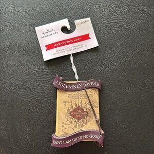 Harry Potter Marauders Map / Hallmark Ornament / BRAND NEW chipped